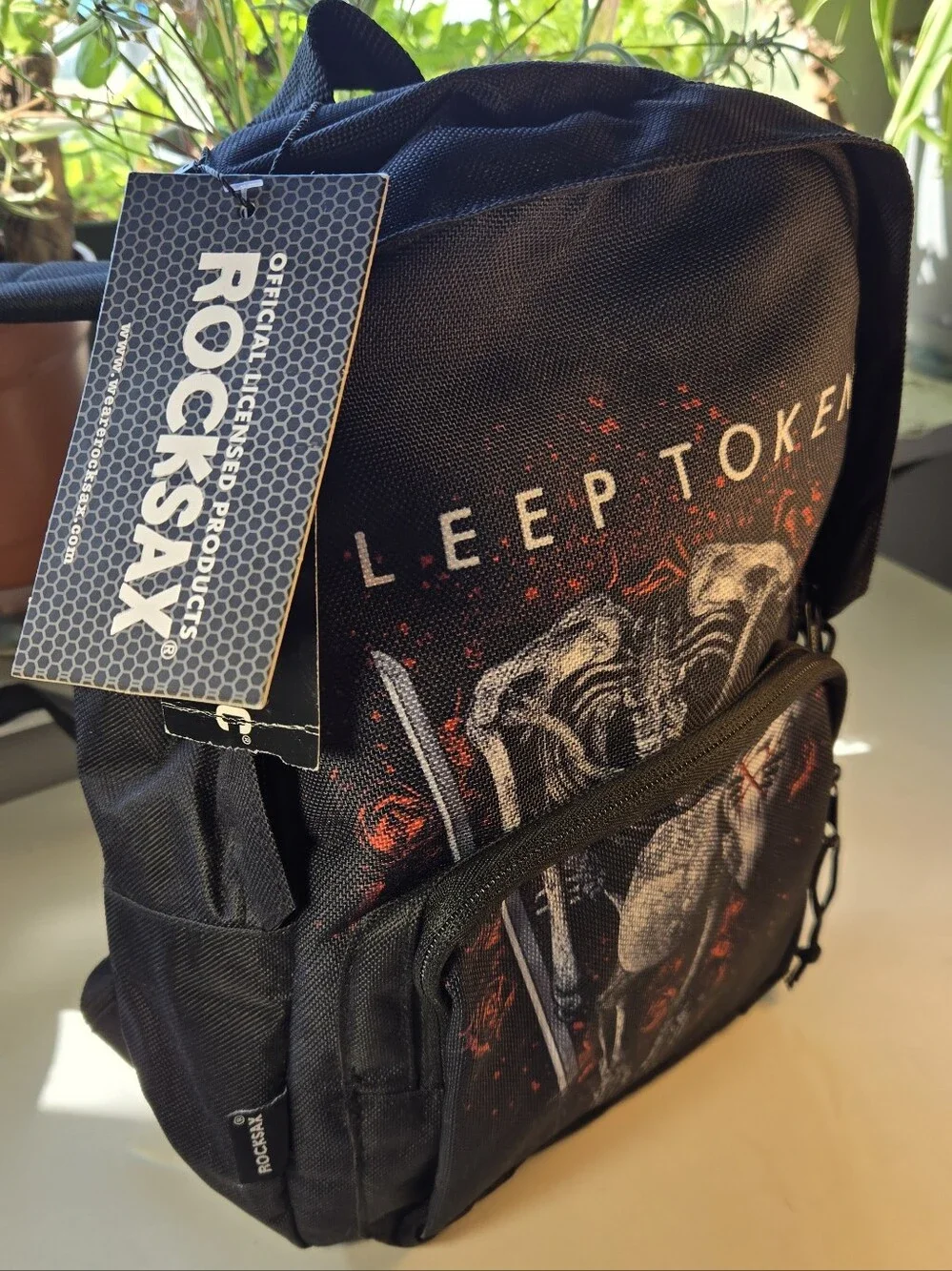 Rocksax sleep token